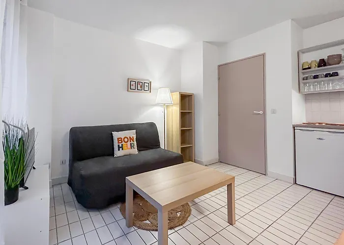 Bord De Mer, Balcon, A Deux Pas Des Commerces شقة *