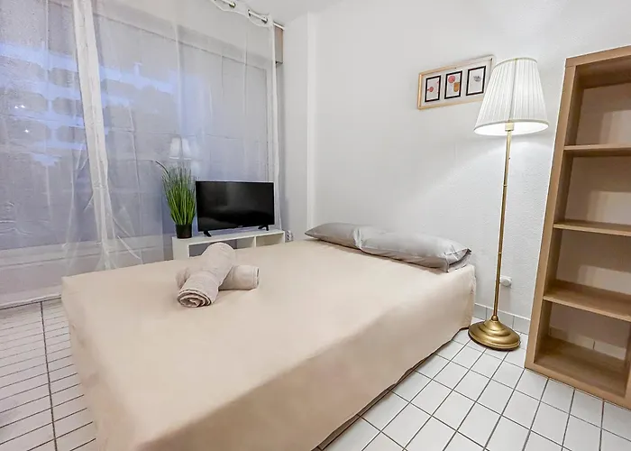 شقة Bord De Mer, Balcon, A Deux Pas Des Commerces