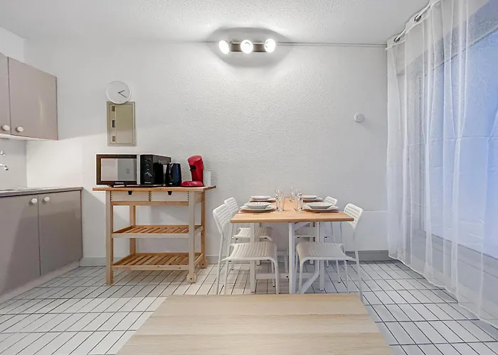 شقة Bord De Mer, Balcon, A Deux Pas Des Commerces