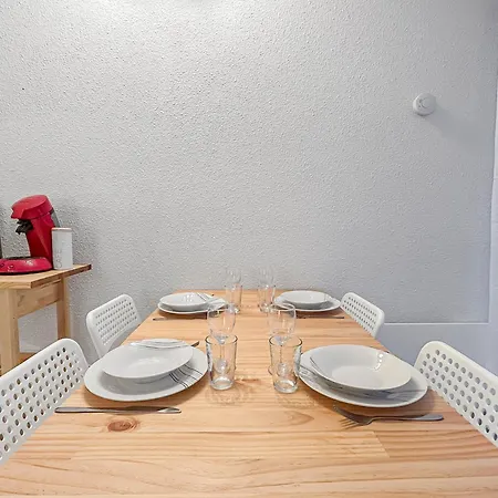 Apartment Bord De Mer, Balcon, A Deux Pas Des Commerces *